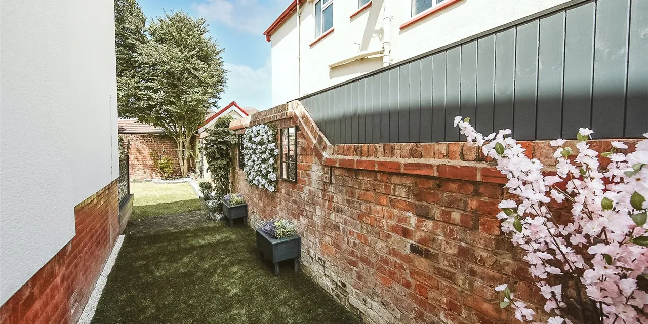 Liverpool Road, Southport, PR8, photo 38
