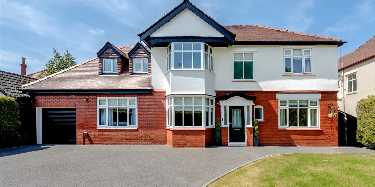Liverpool Road, Southport, PR8, photo 2