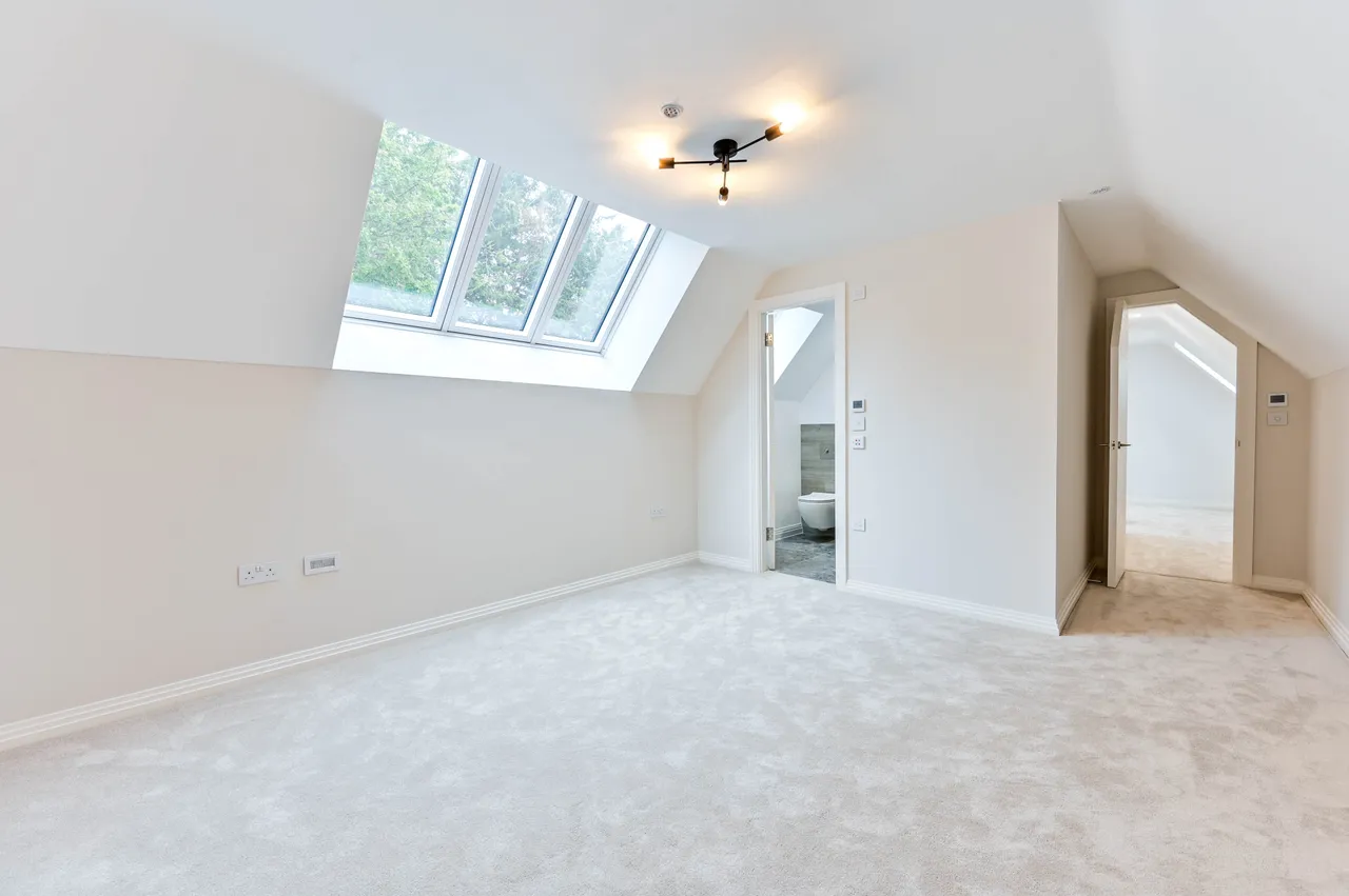 Woking, GU22, photo 11