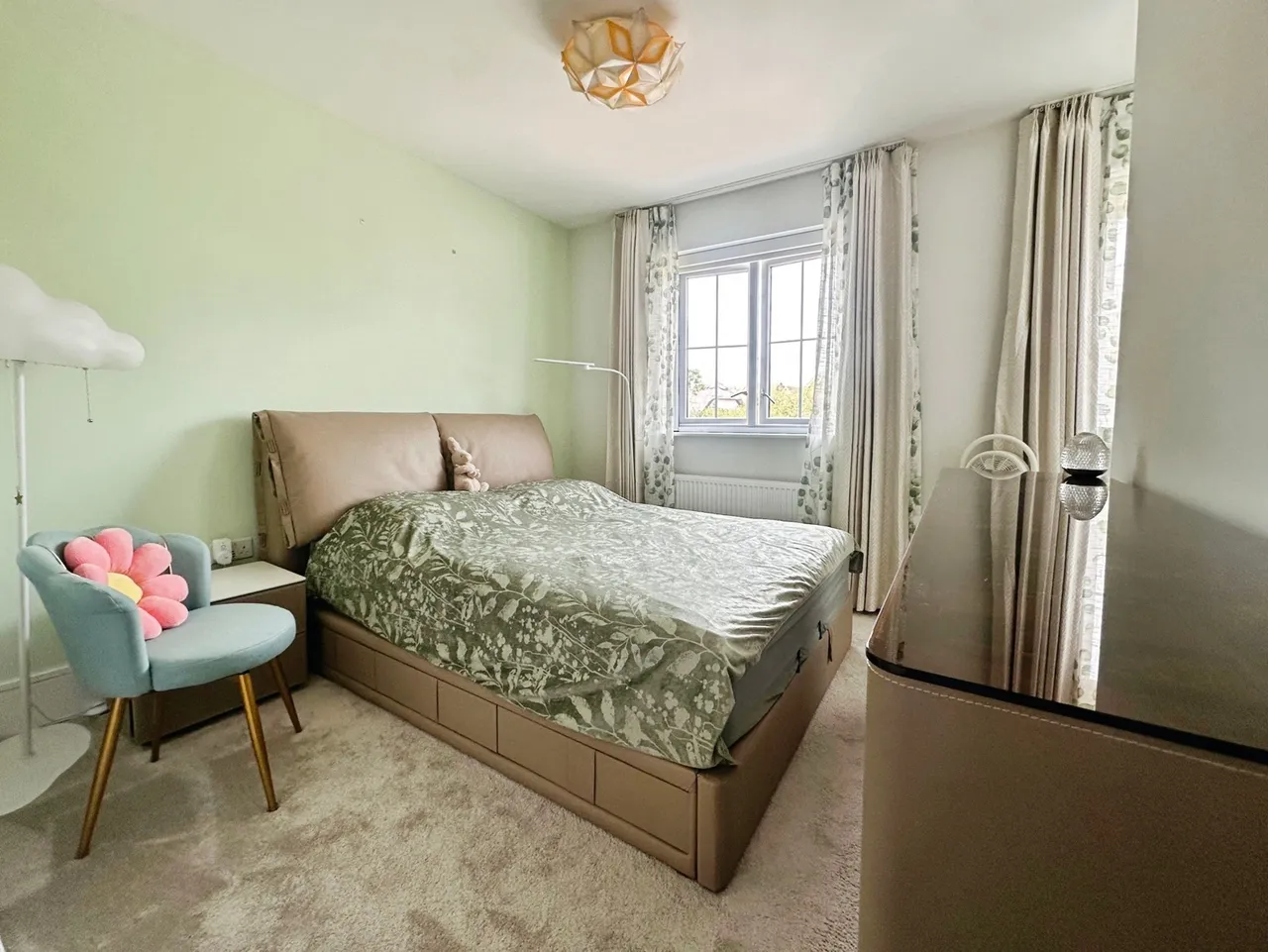 Nightingale View, Crookham Village, Fleet, Hampshire, GU51 5FB, photo 10