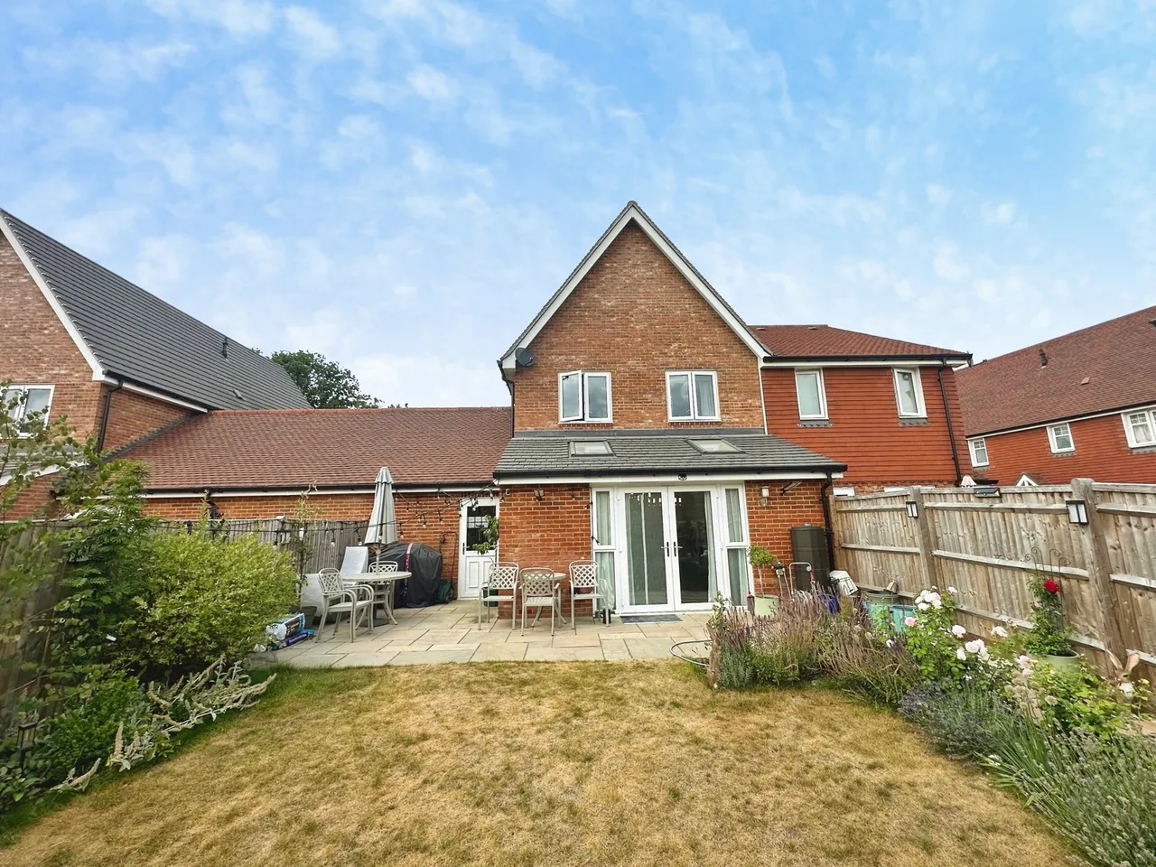 Nightingale View, Crookham Village, Fleet, Hampshire, GU51 5FB, photo 9