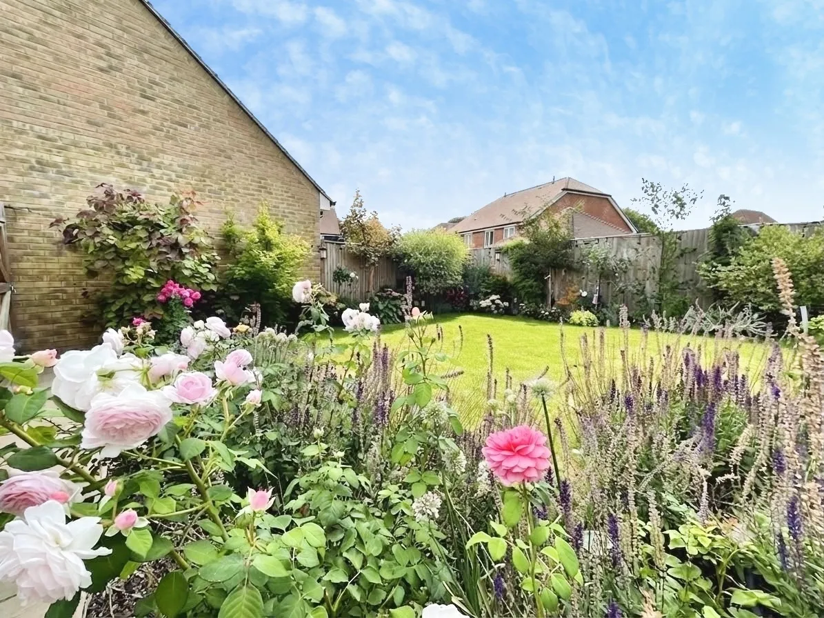 Nightingale View, Crookham Village, Fleet, Hampshire, GU51 5FB, photo 5