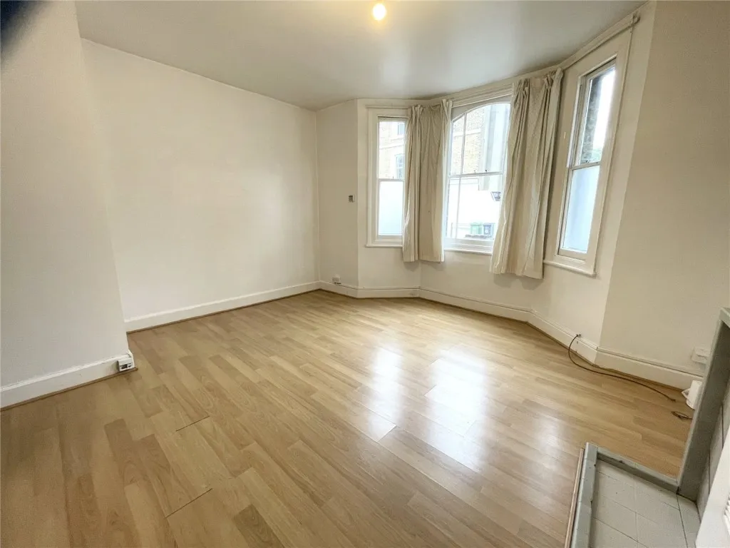 Cranbrook Road, London, SE8, photo 2