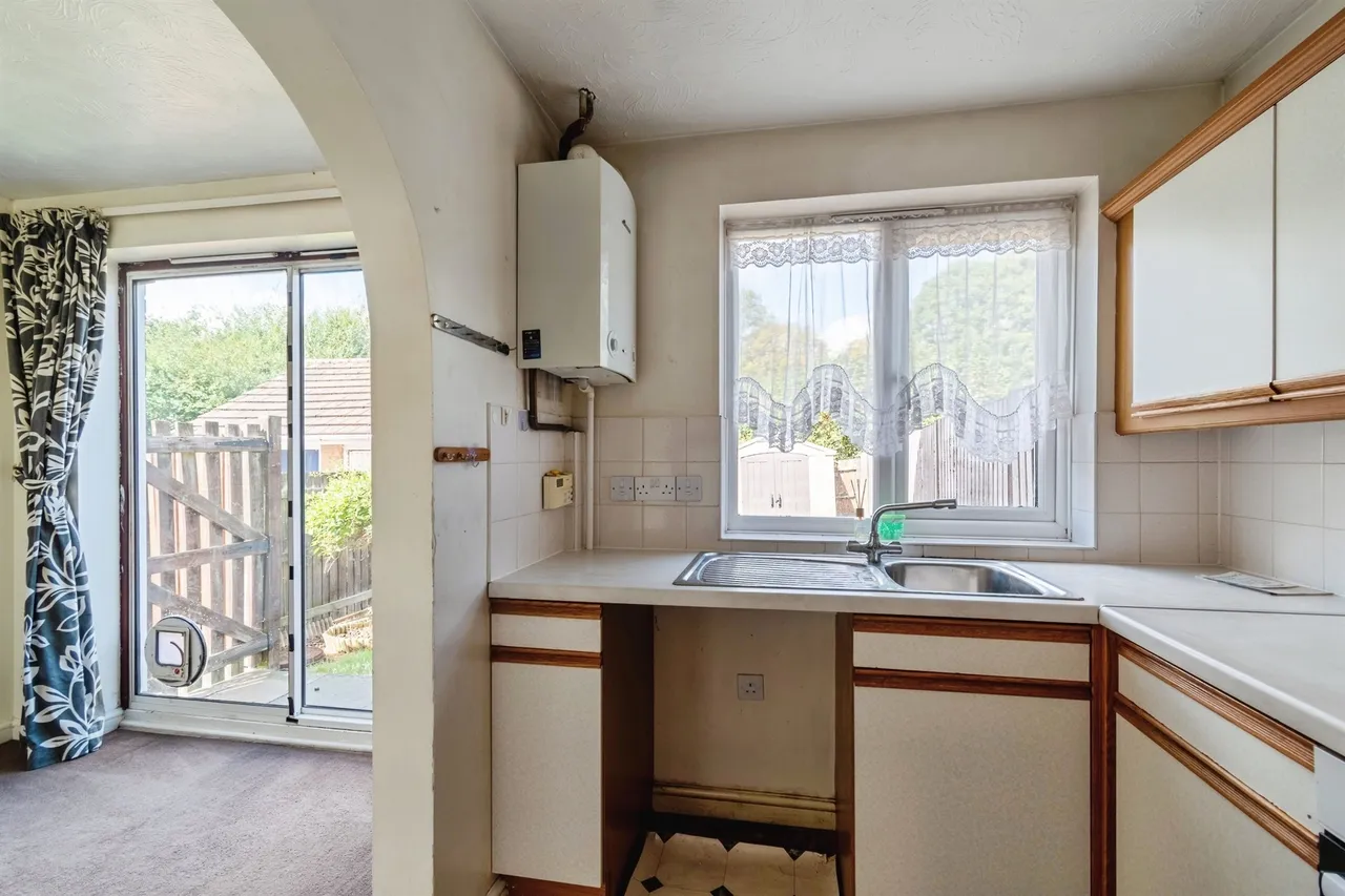 Sorrel Drive, Chippenham, SN14, photo 7