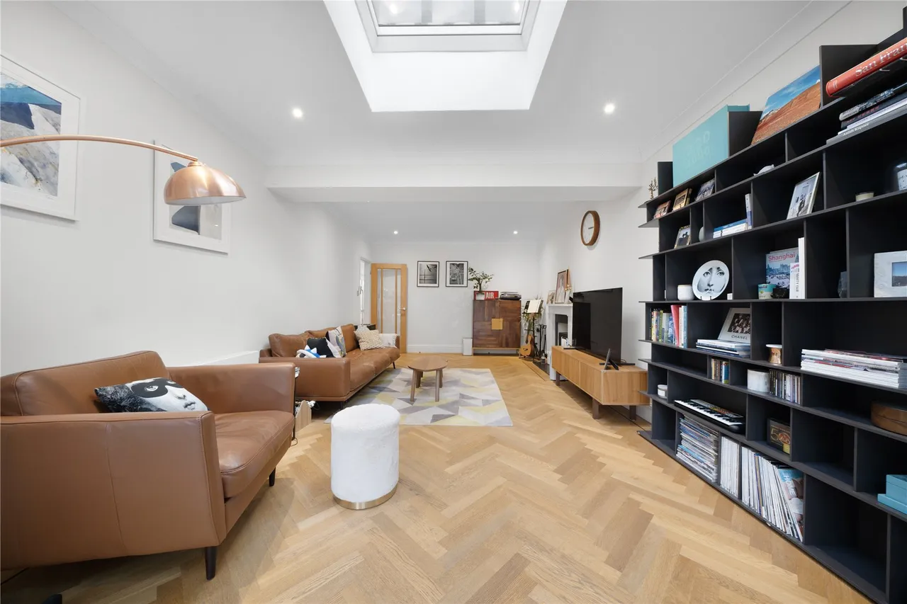 Bagshot Road, Knaphill, GU21, photo 4