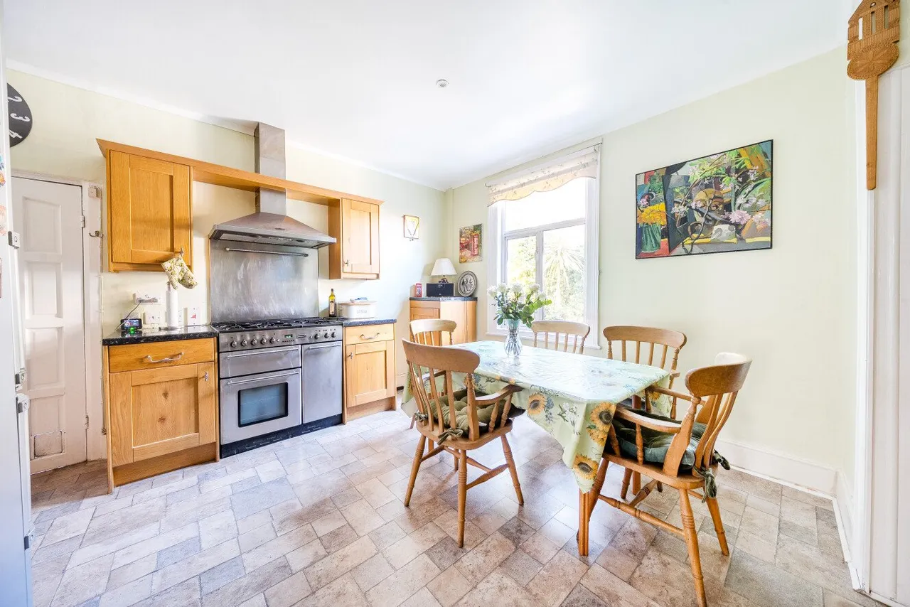 Davis Road, Acton, W3, photo 16