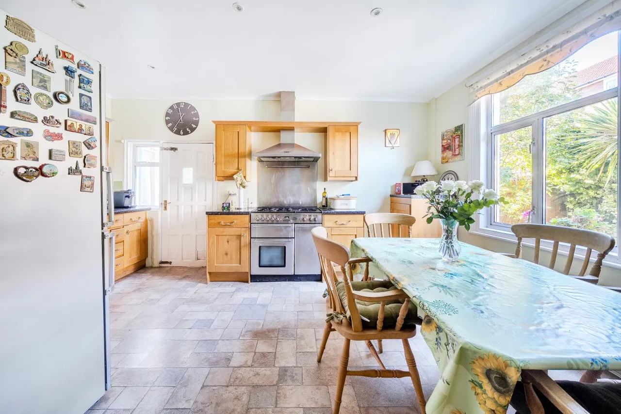 Davis Road, Acton, W3, photo 14