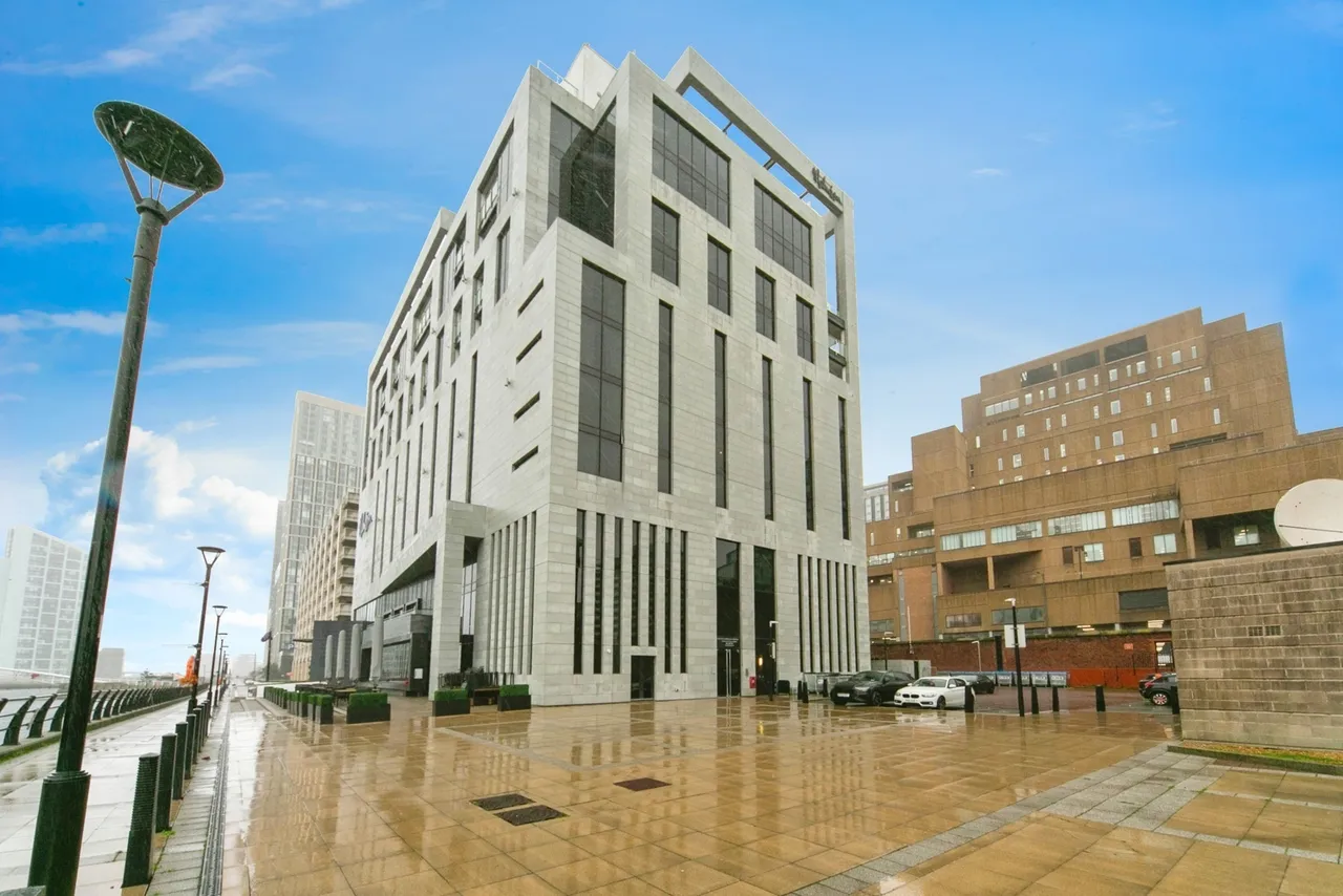 William Jessop Way, Liverpool, L3, photo 18