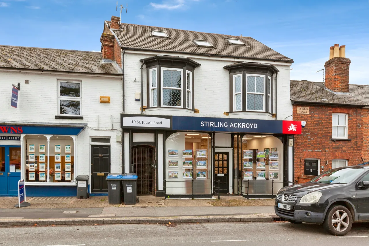 St. Judes Road, Egham, TW20, photo 22