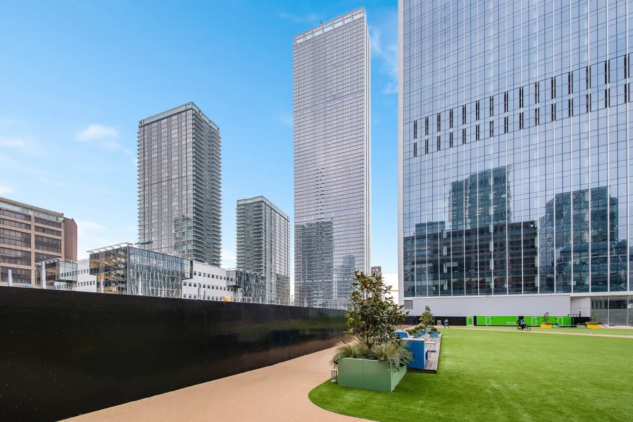 Marsh Wall, Canary Wharf, E14, photo 9