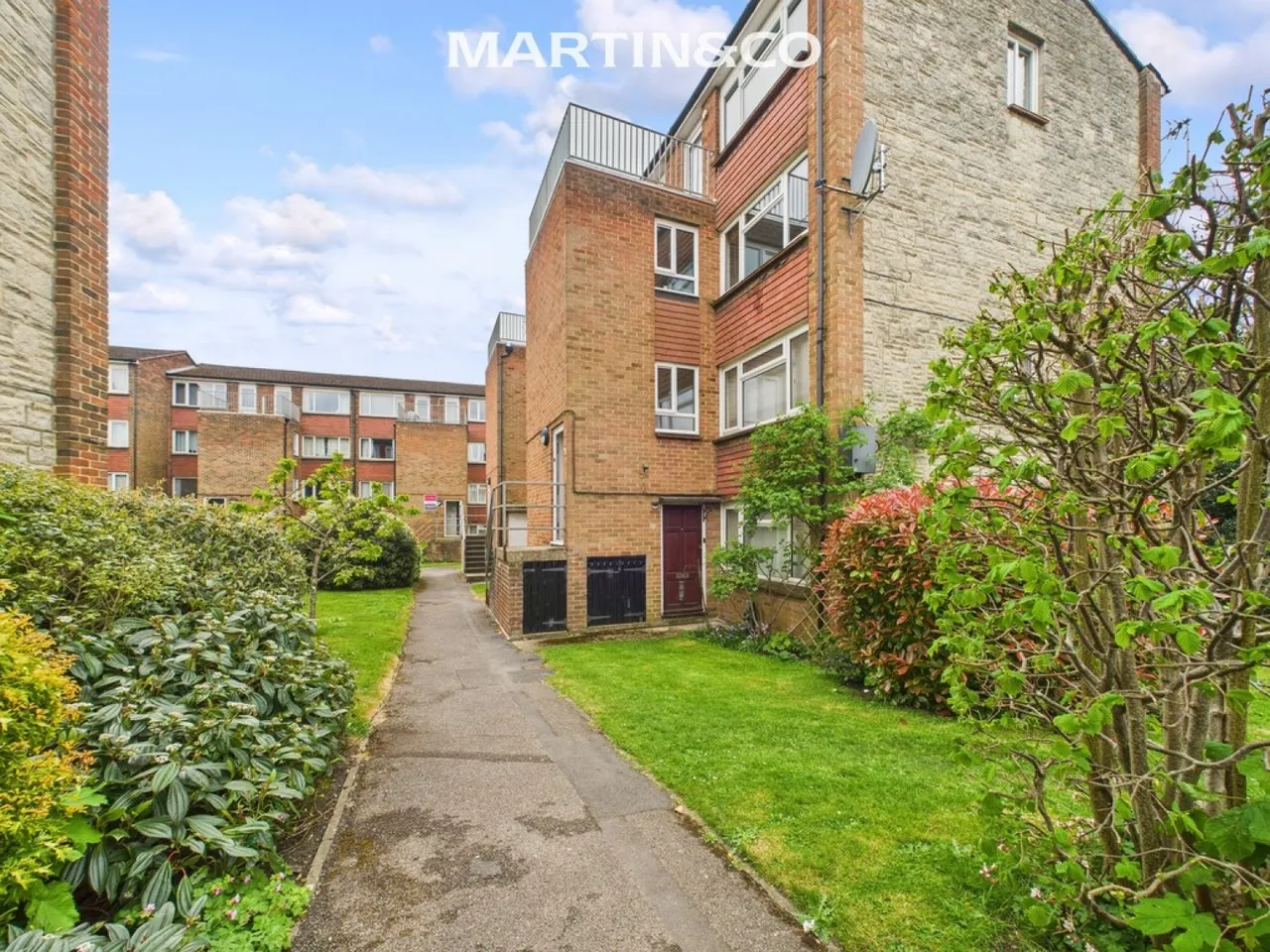 Ellison Way, Wokingham, photo 12