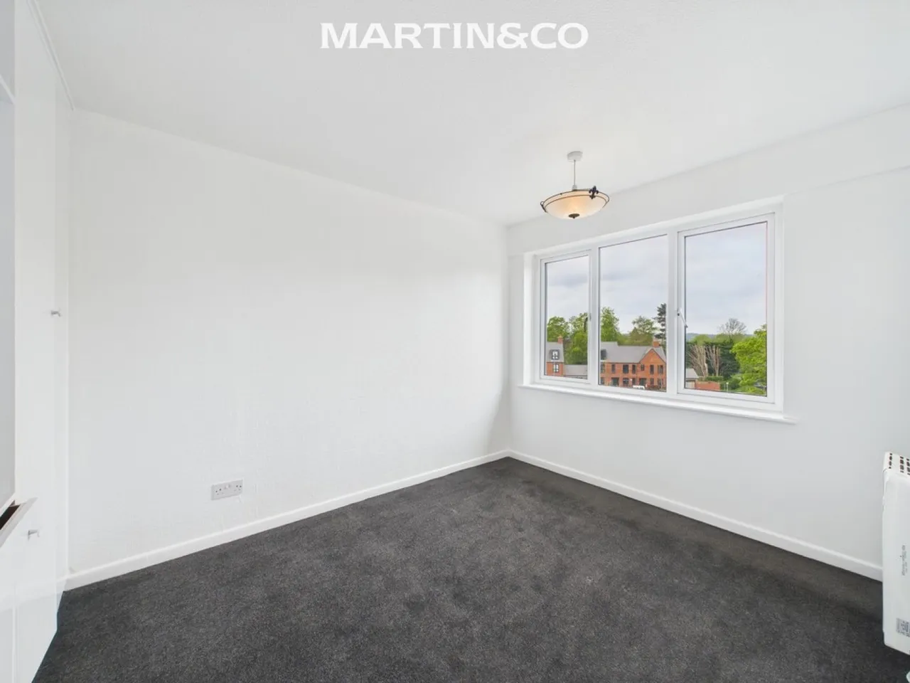 Ellison Way, Wokingham, photo 10