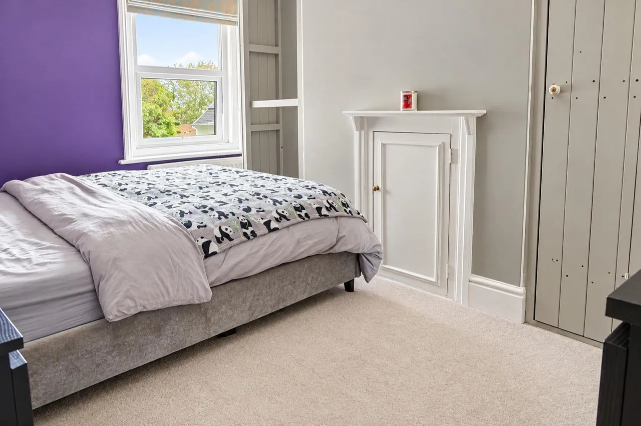 Henfield Road, Horsham, RH13, photo 15