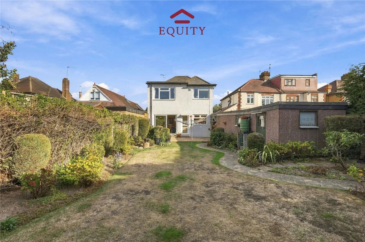 Queen Annes Grove, Enfield, photo 15