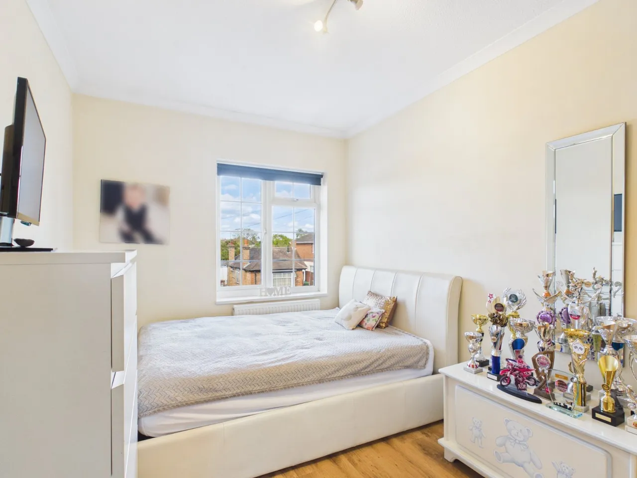 Wheatsheaf Lane, Staines-upon-Thames, TW18, photo 5