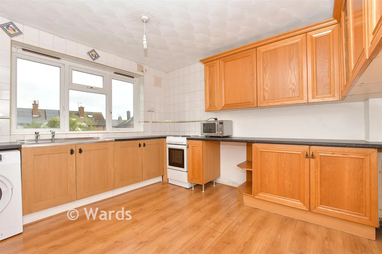 Delane Road, Deal, CT14, photo 14