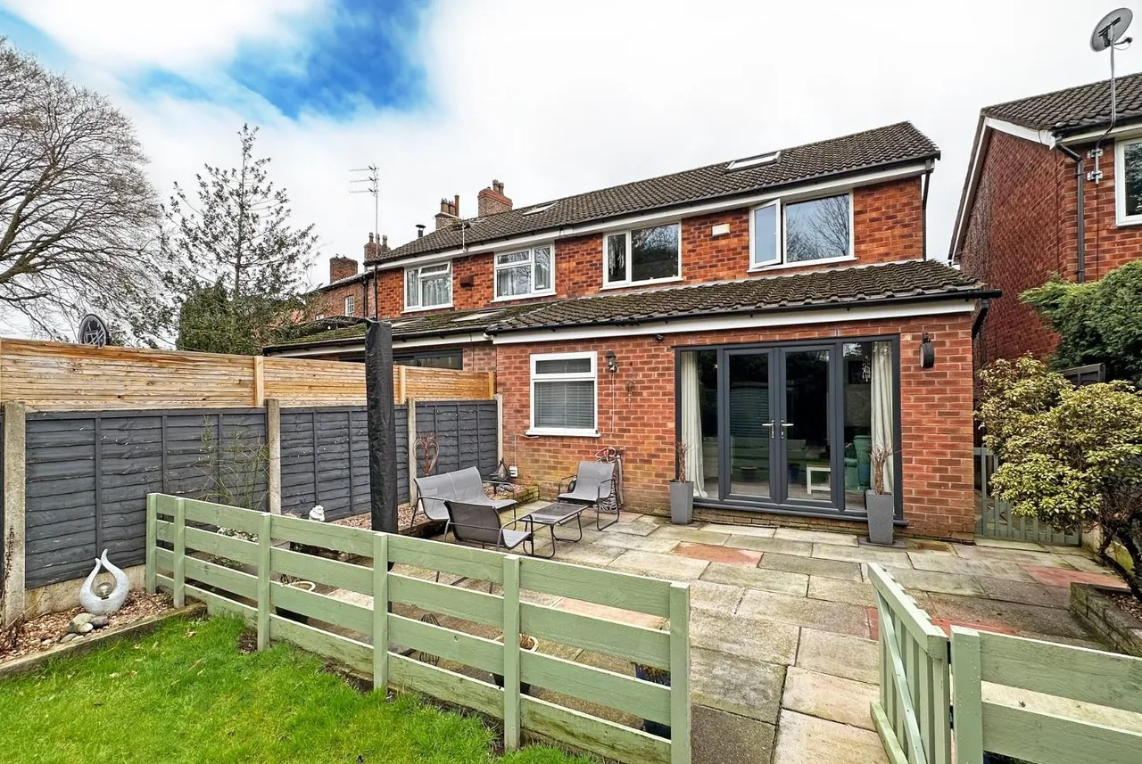 Brook Avenue, Timperley WA15 6SJ, photo 27