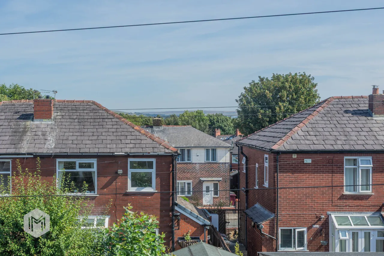 Chorley Old Road, Bolton, BL1 6BH, photo 24