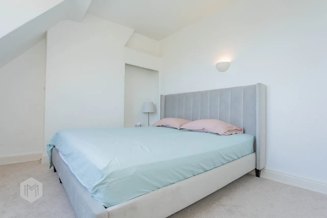 Chorley Old Road, Bolton, BL1 6BH, photo 18