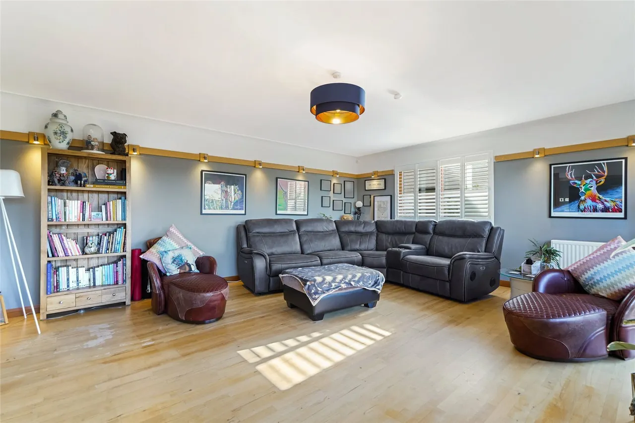 Fairmount Drive, Sauchie, Alloa, Clackmannanshire, FK10, photo 4
