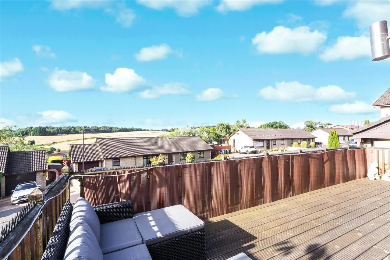 Fairmount Drive, Sauchie, Alloa, Clackmannanshire, FK10, photo 6