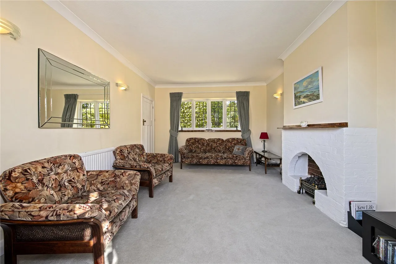 North Road, Kew, TW9, photo 4