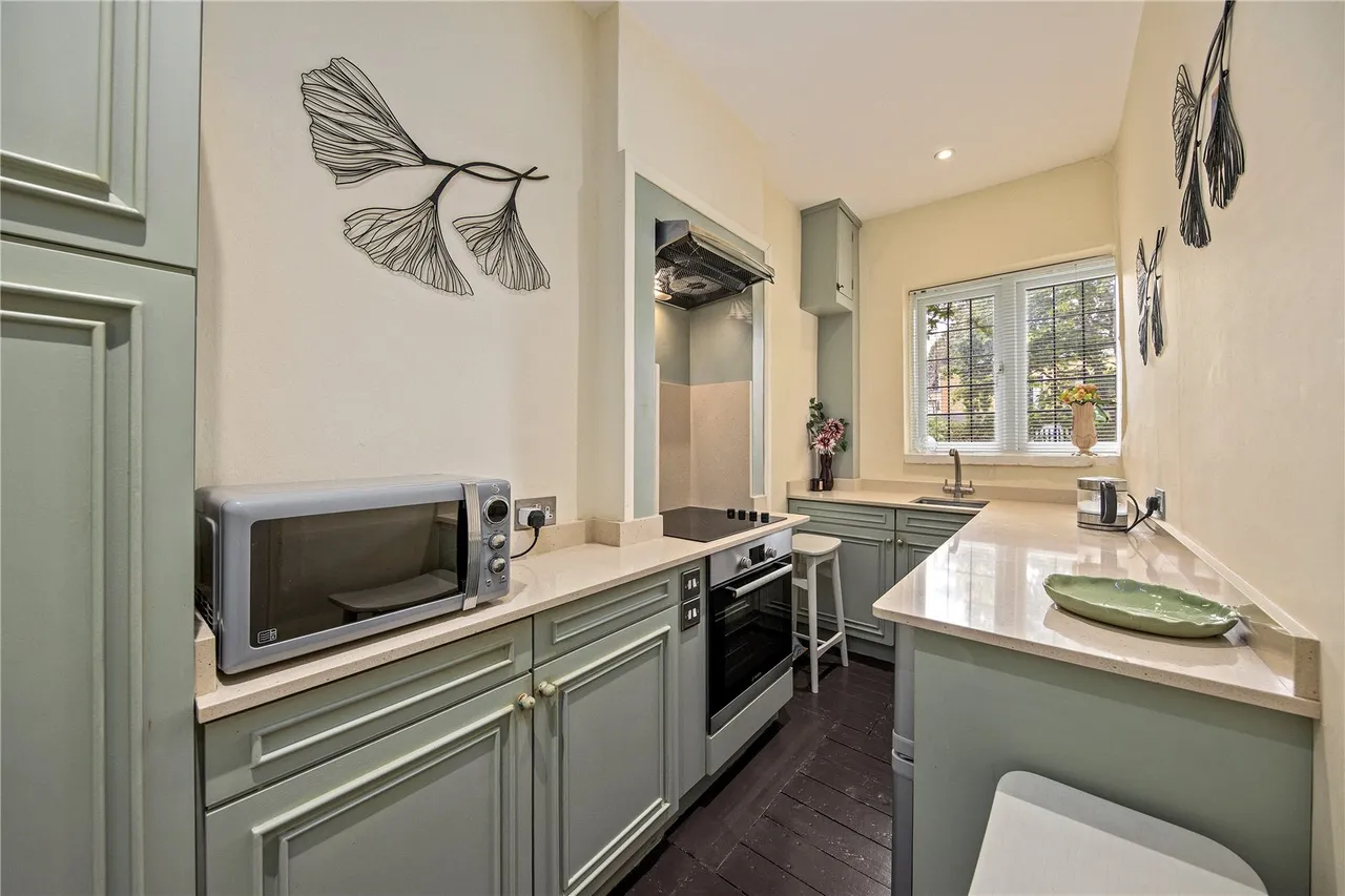 North Road, Kew, TW9, photo 5
