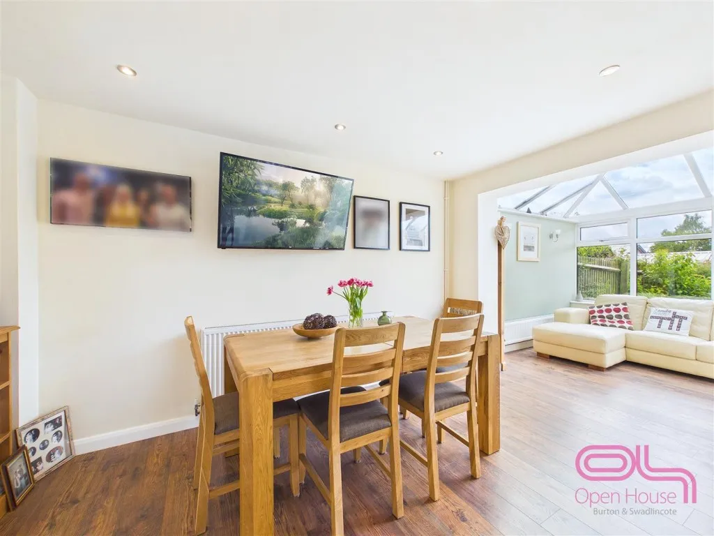 Queen Victoria Drive, Swadlincote, DE11, photo 11