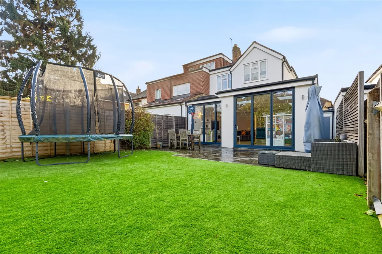 Percy Road, Hampton, TW12 2JW, photo 13