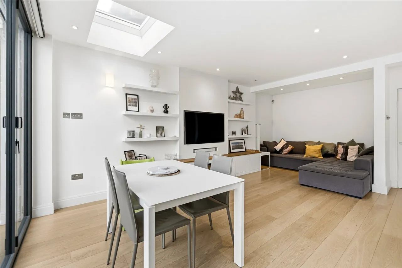 Percy Road, Hampton, TW12 2JW, photo 6