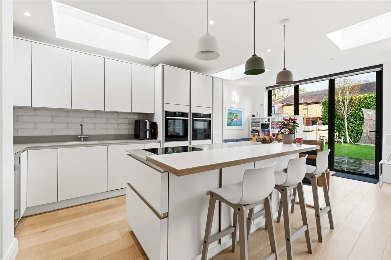 Percy Road, Hampton, TW12 2JW, photo 4