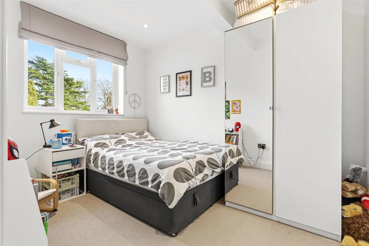 Percy Road, Hampton, TW12 2JW, photo 9