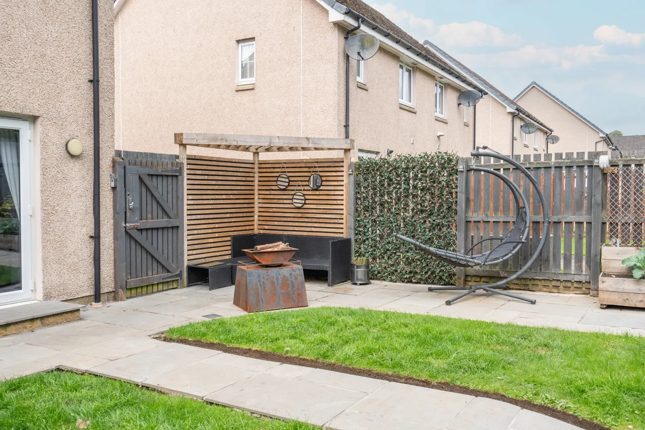 Lochty Drive, Kinglassie, KY5, photo 28