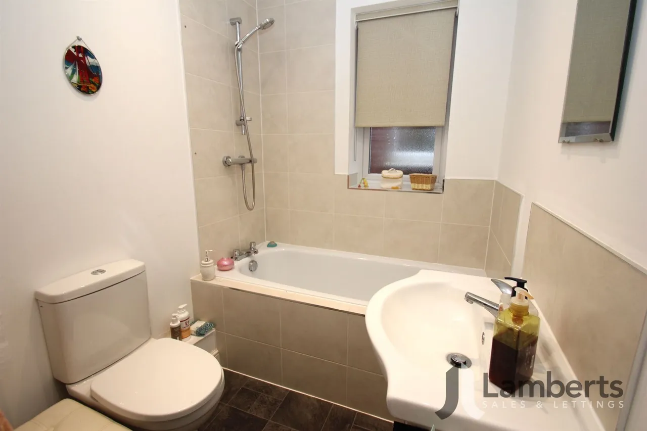 Green Lane, Studley, photo 11