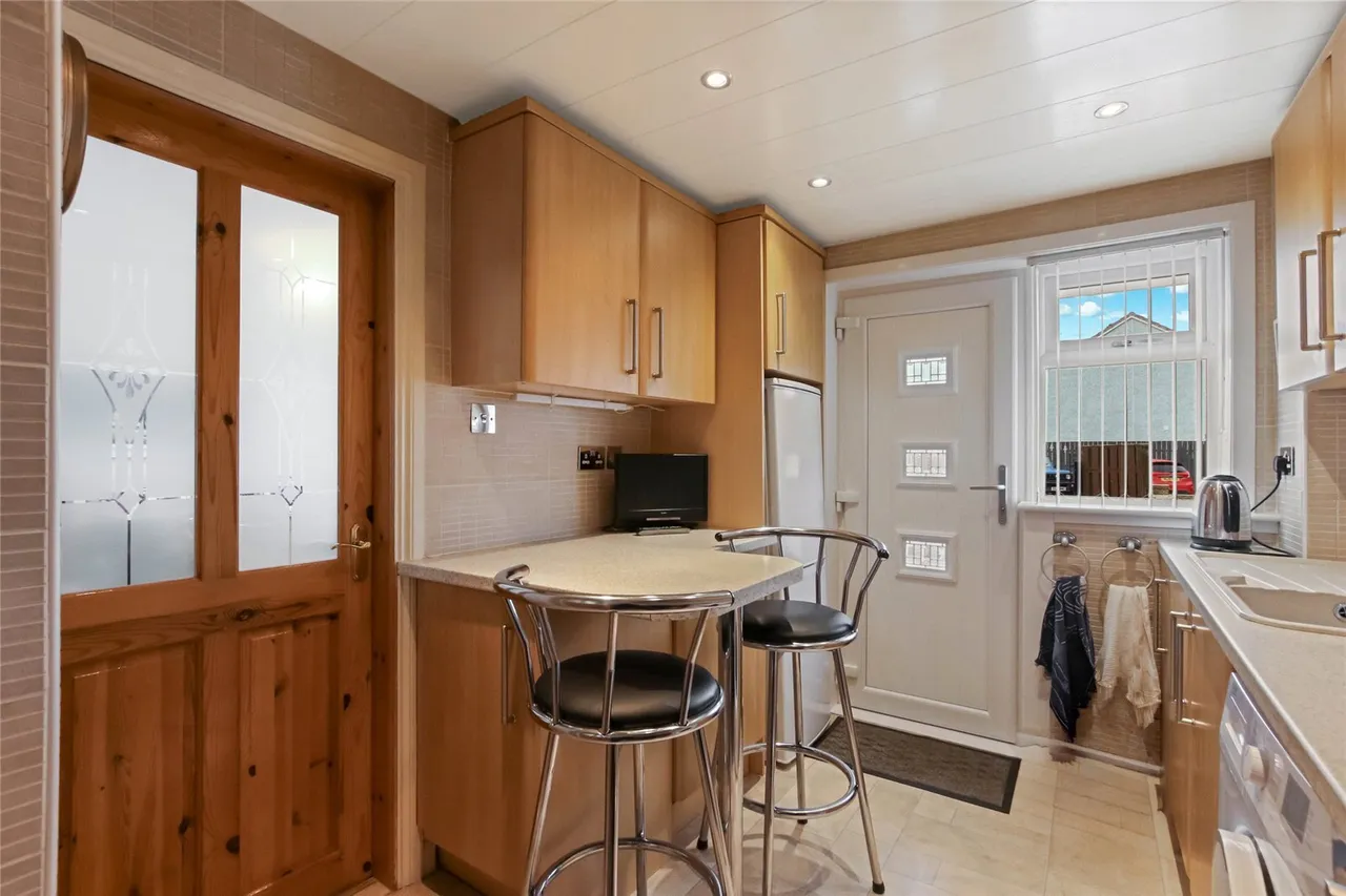 Erskinefauld Road, Linwood, PA3, photo 6