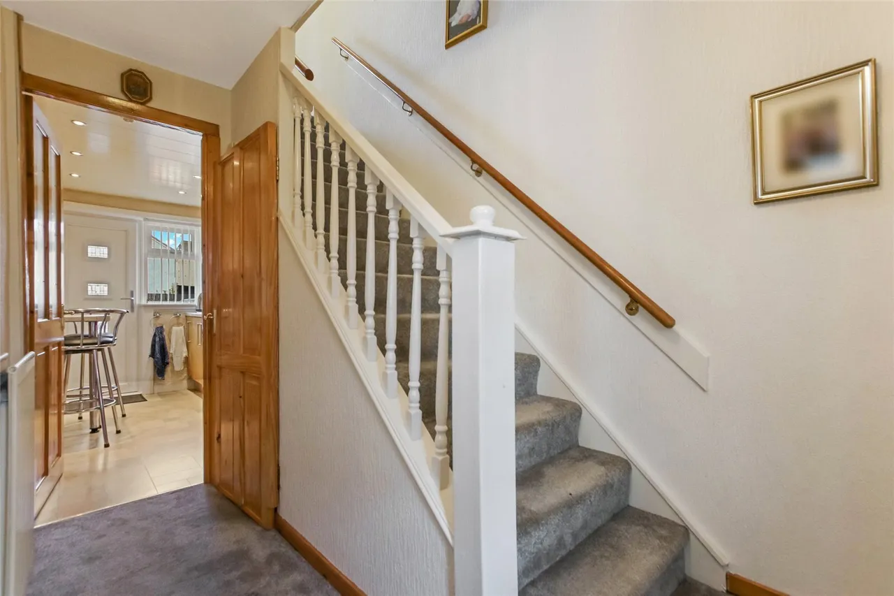 Erskinefauld Road, Linwood, PA3, photo 2