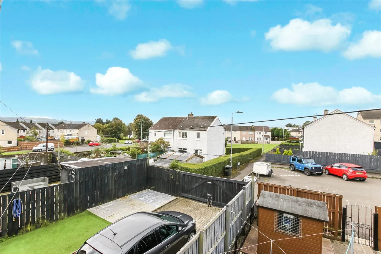 Erskinefauld Road, Linwood, PA3, photo 17