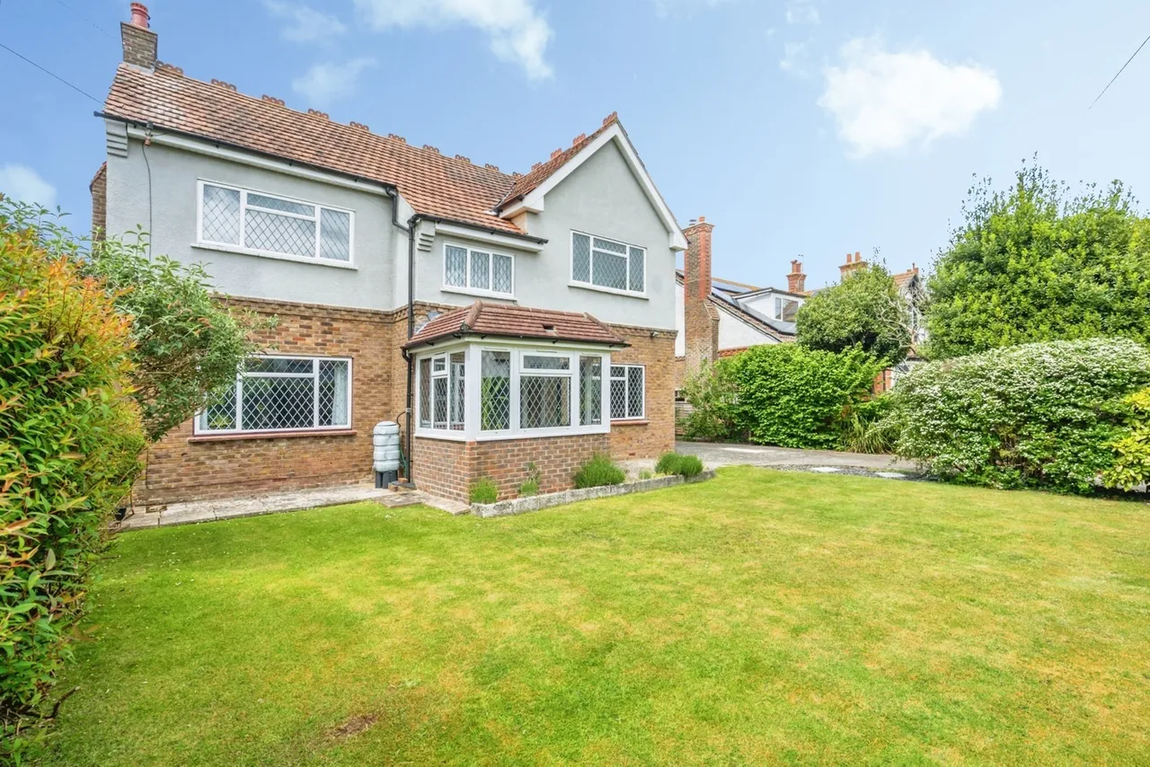 4 bed house for sale, Parklands Avenue, Bognor Regis, PO21