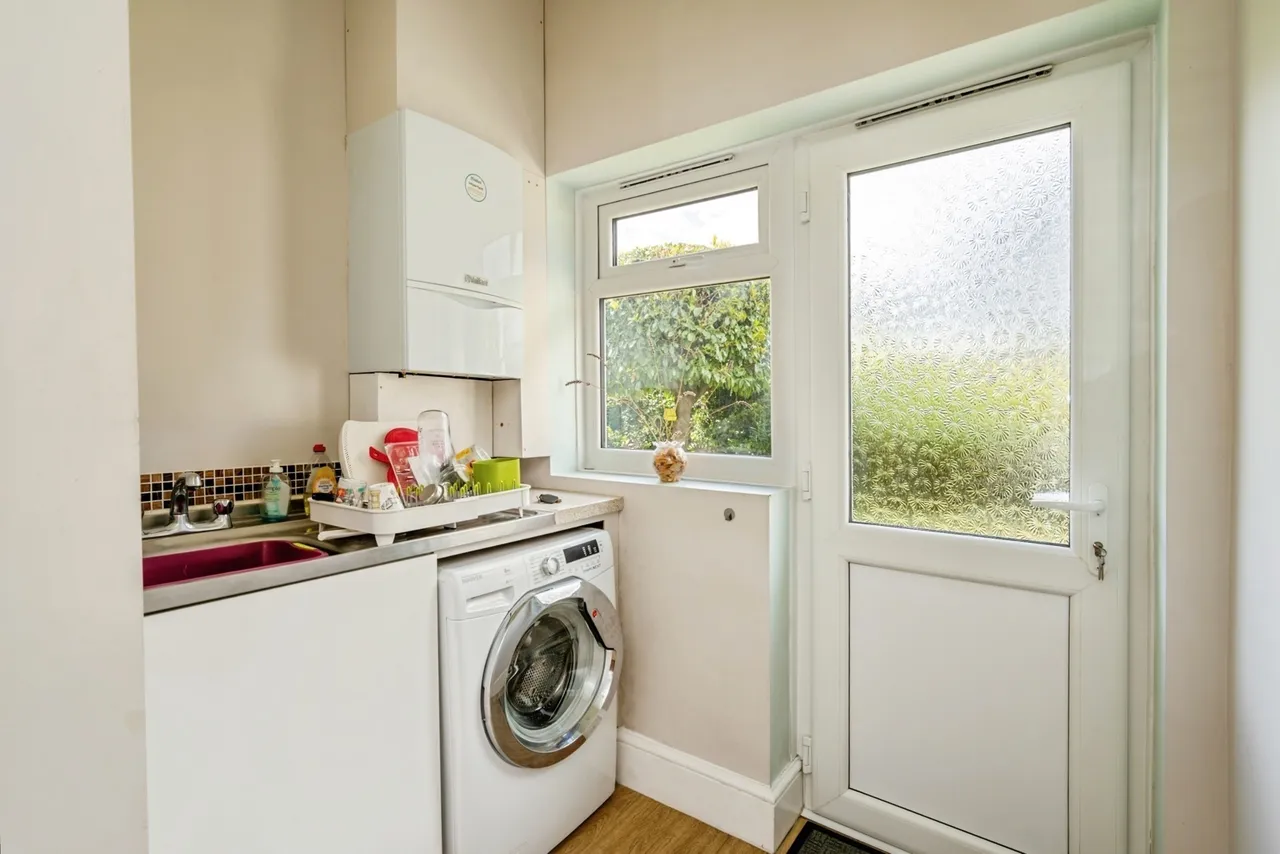 Parklands Avenue, Bognor Regis, PO21, photo 11