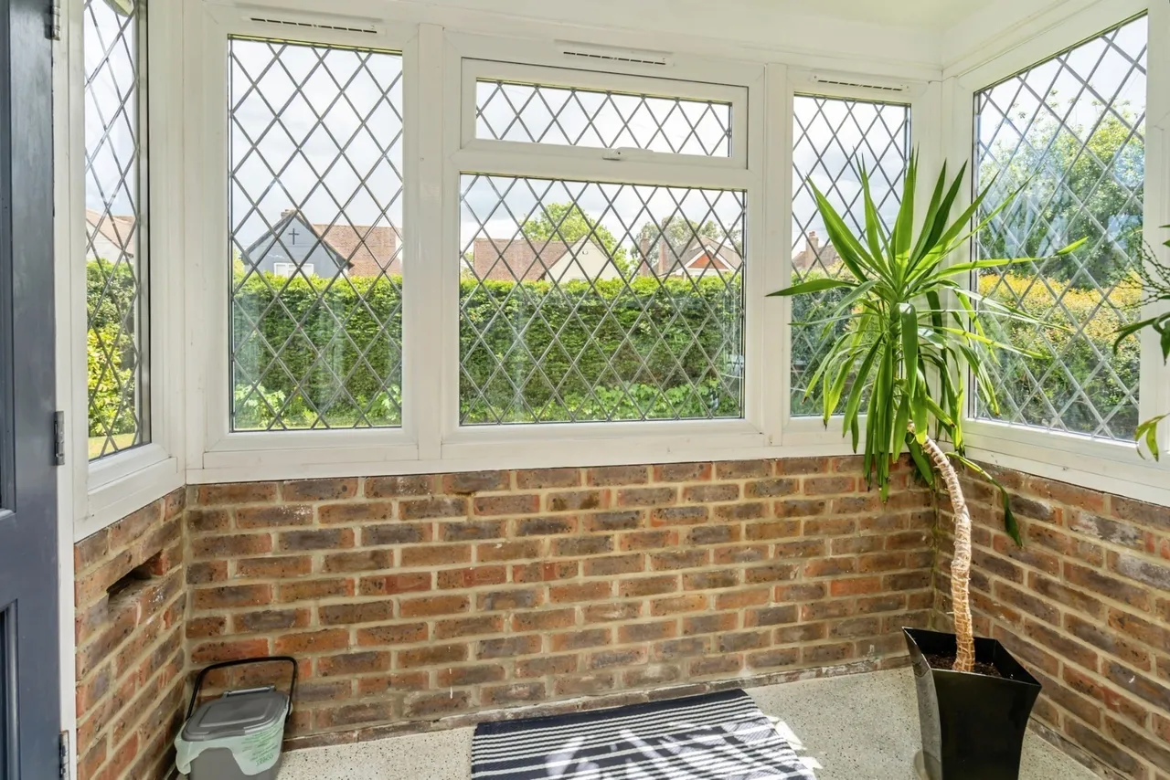 Parklands Avenue, Bognor Regis, PO21, photo 3