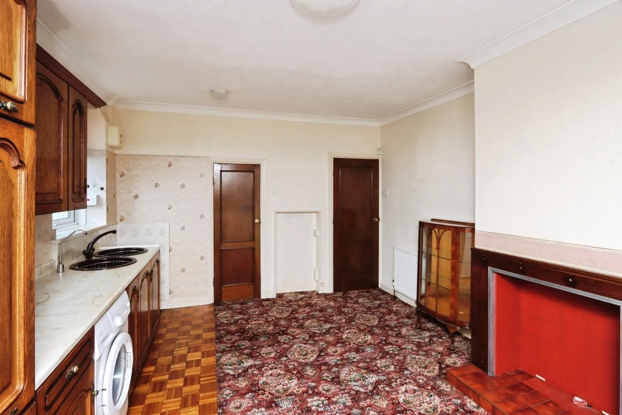 Newlands Grove, Sheffield, South Yorkshire, S12, photo 11