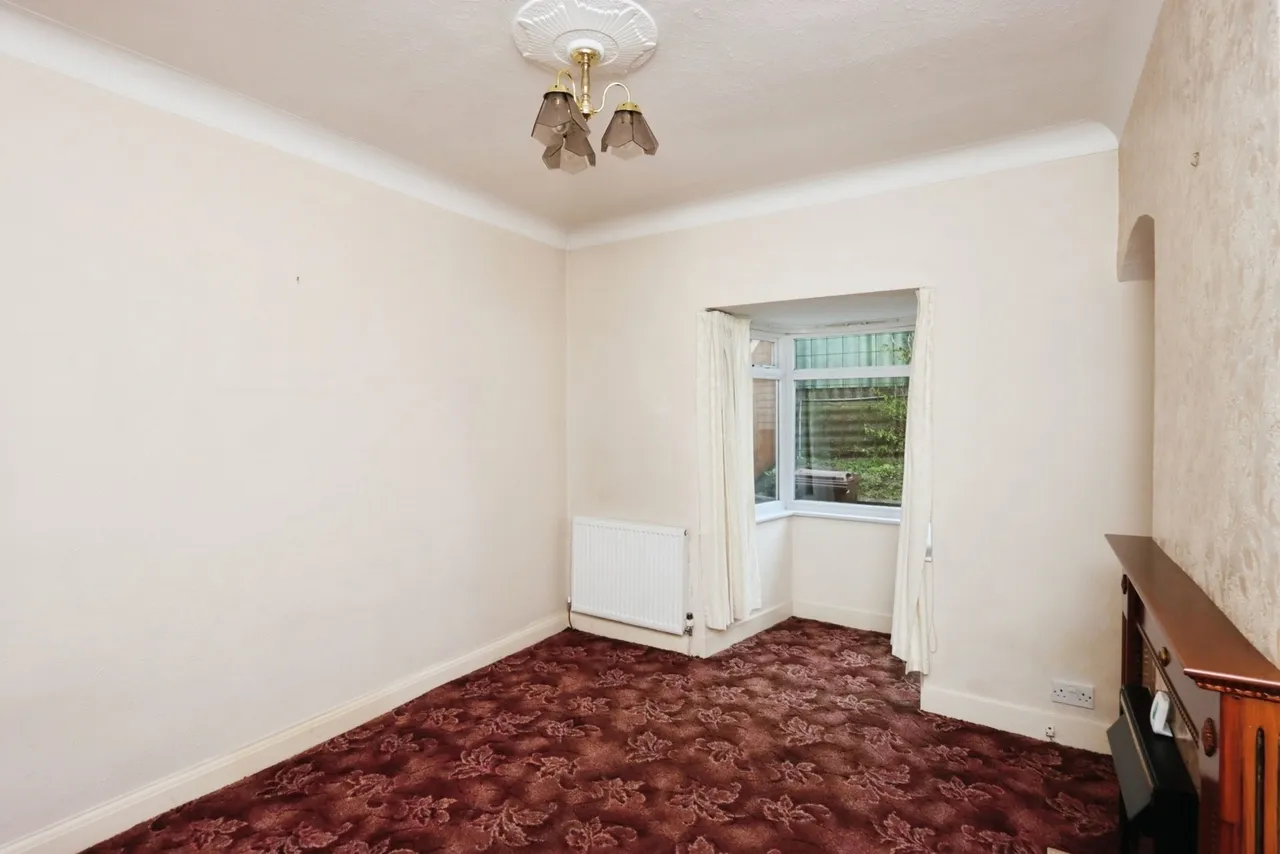 Newlands Grove, Sheffield, South Yorkshire, S12, photo 12