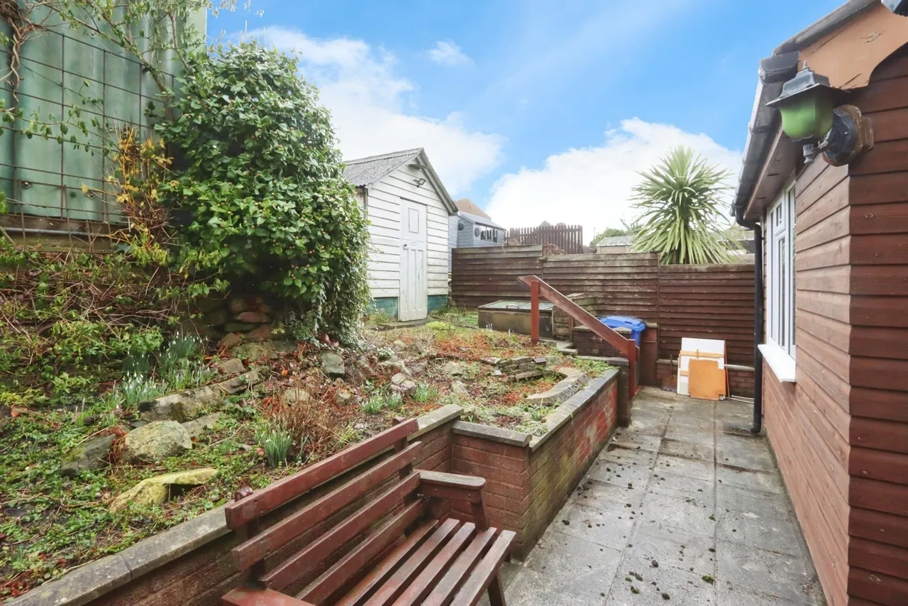 Newlands Grove, Sheffield, South Yorkshire, S12, photo 9