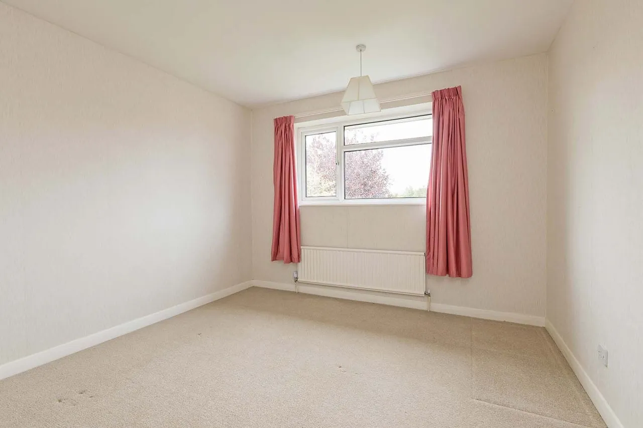 Cranbrook Drive, Maidenhead, Berkshire SL6 6SA, photo 13