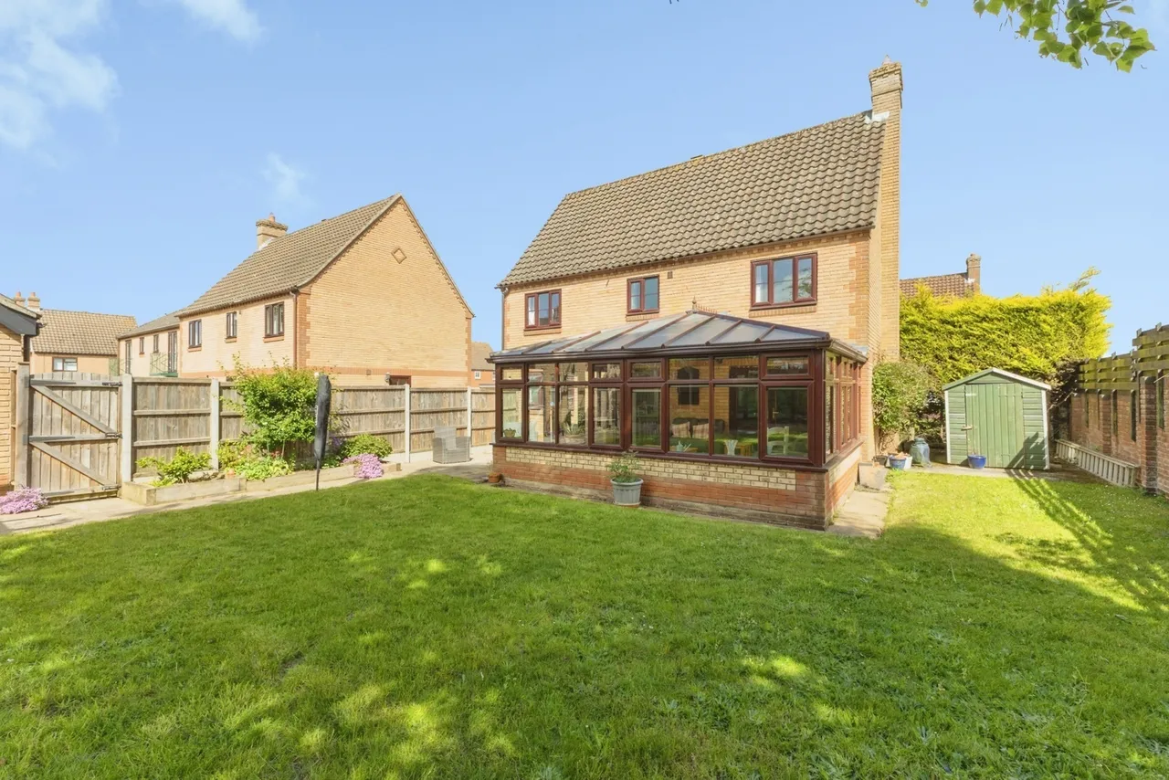 Blenheim Way, Watton, Thetford, Norfolk, IP25, photo 31
