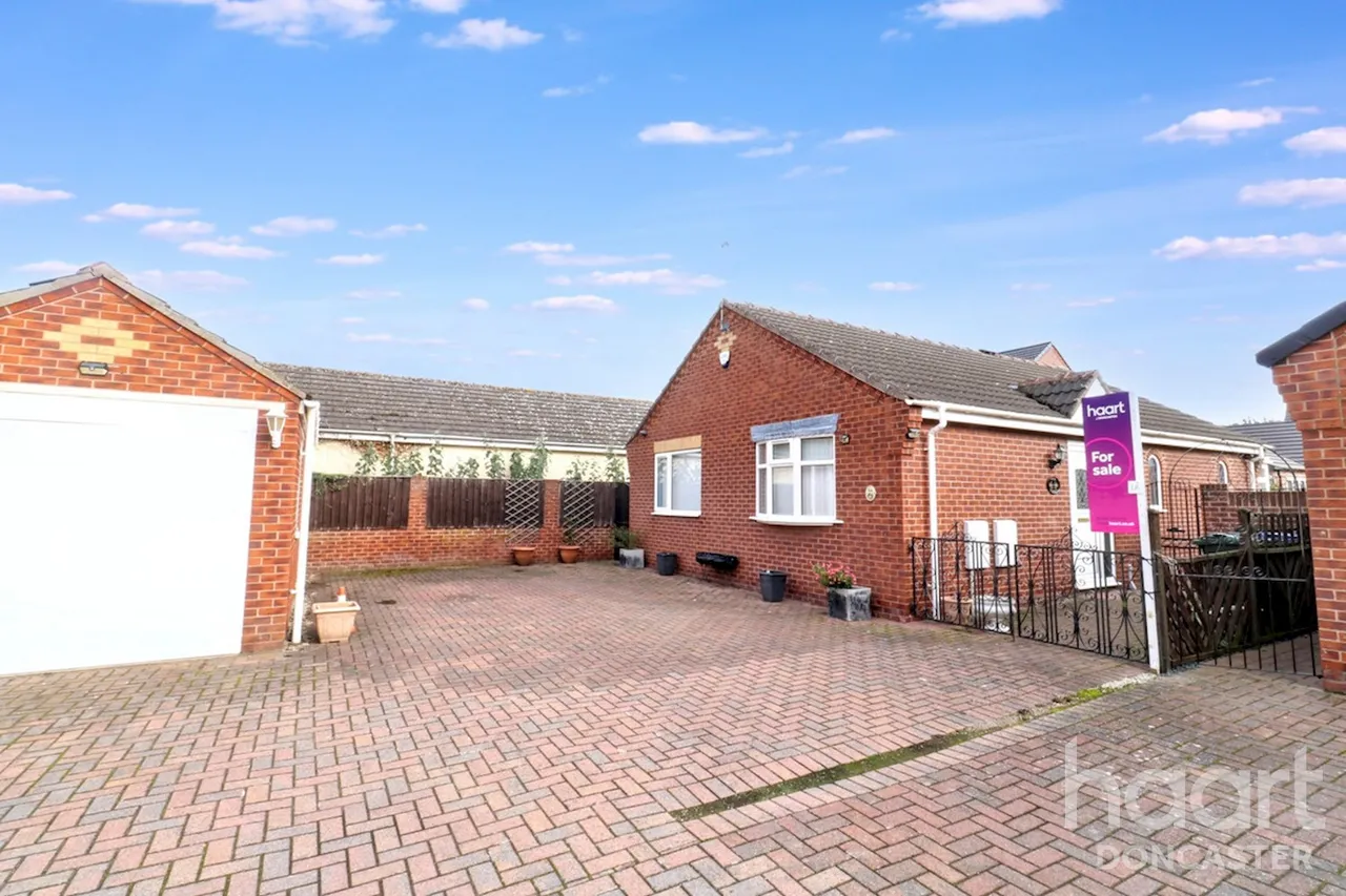 High Street, Dunsville, DN7, photo 22