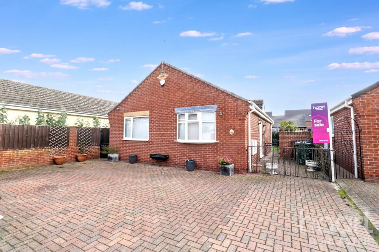 High Street, Dunsville, DN7, photo 23