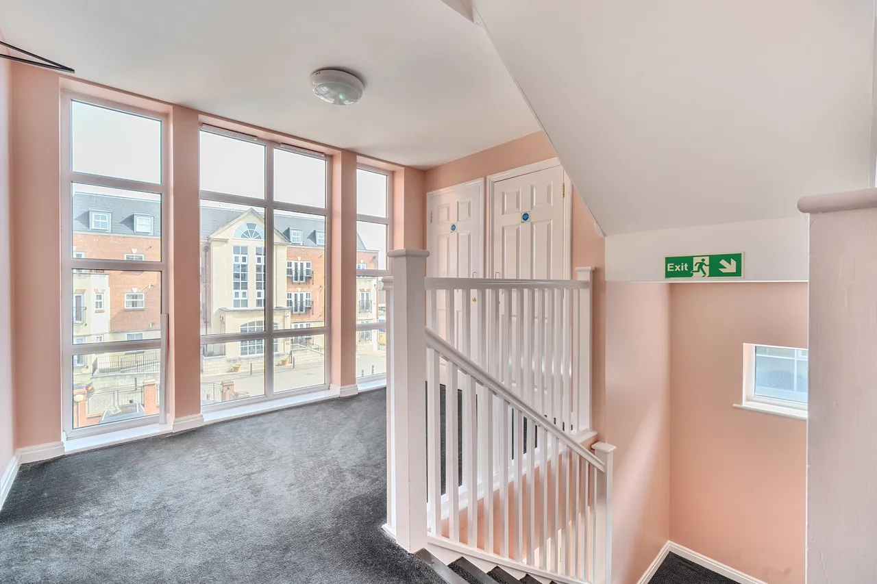 Post Office Lane, Beaconsfield, HP9, photo 6
