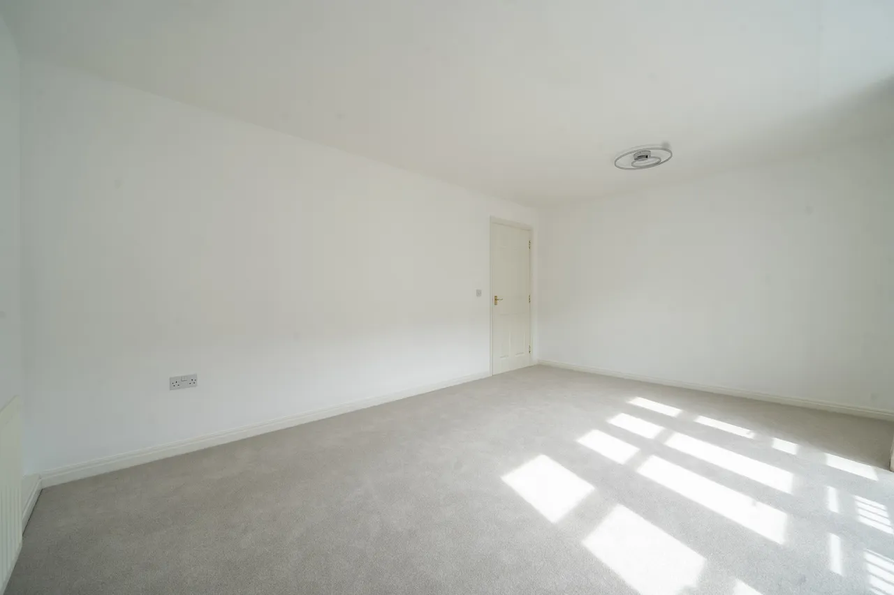 Post Office Lane, Beaconsfield, HP9, photo 9