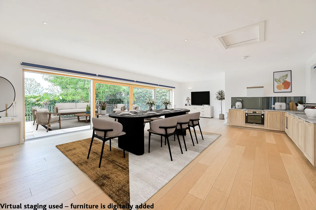 New Malden, KT3, photo 3